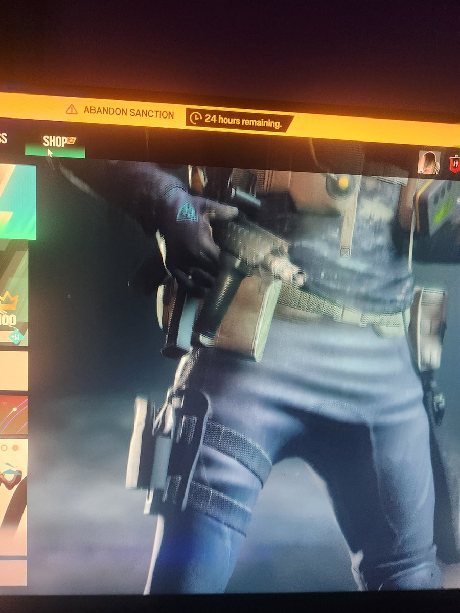 helie93's tweet photo. @Rainbow6Game 
So your servers kick me out then you ban me 24 hours and waste my boosters real sick ubi fucking love I came back to the game for this https://t.co/btXXeSrJ4g