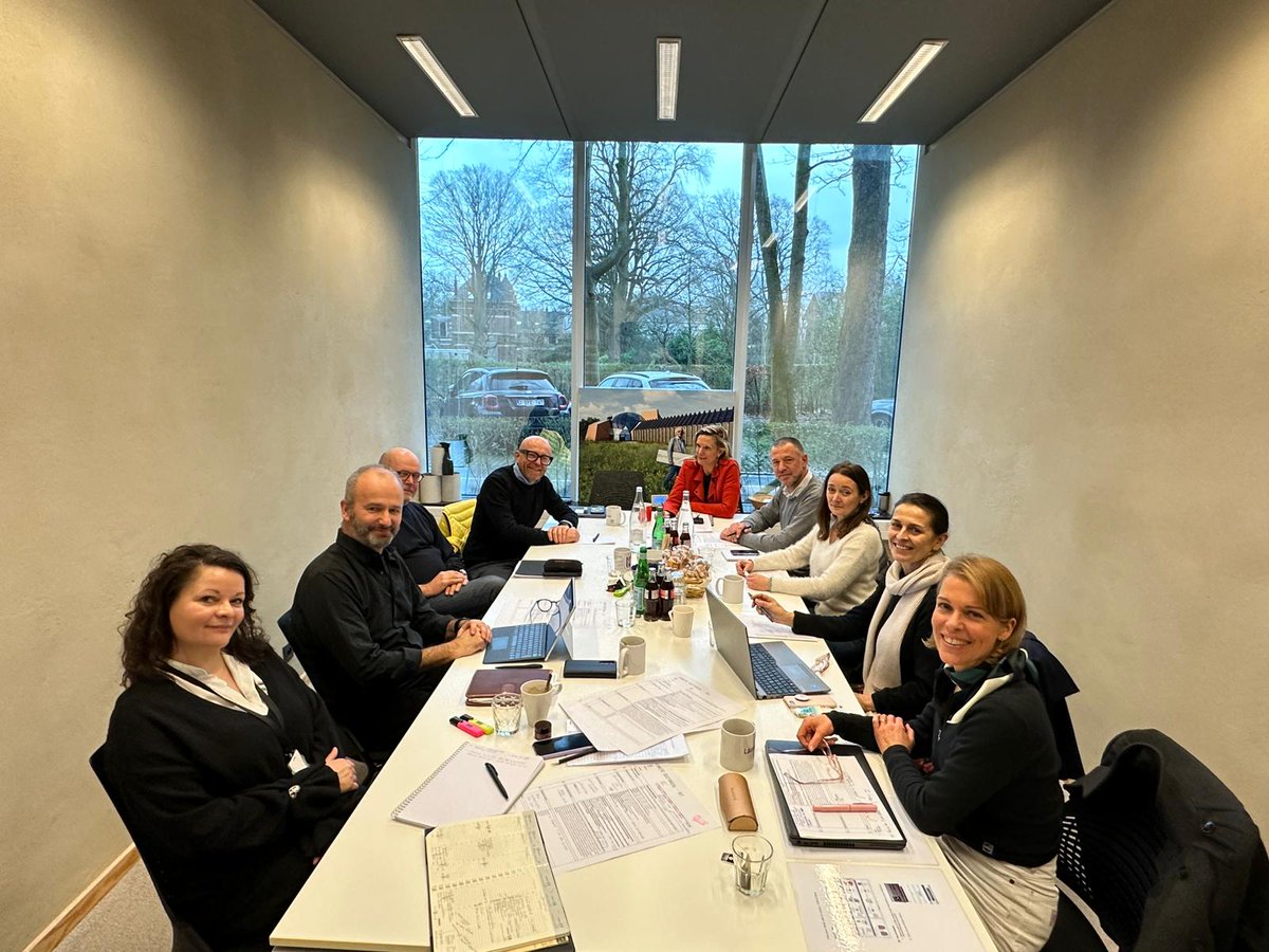 💫 L'Ordre des Architectes est-il trop masculin? Peut-être....sauf au sein de son comité éditorial. Des réflexions sont en cours!