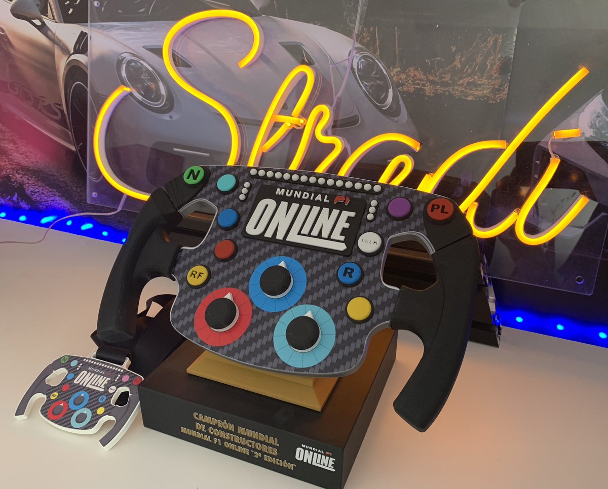 Stradi81's tweet photo. Acabo de recibir el trofeo de Campeón de Constructores del Mundial F1 Online by @Ampeterby7 (2a edición)

¡Está guapísimo! 

Muchas gracias a @Karchezzz y @ItsVicens por hacerlo posible 🧡

Gracias @Ampeterby7 por la oportunidad de ser jefe de equipo, pero sabes bien lo que deseo https://t.co/mBvLfn3tGL