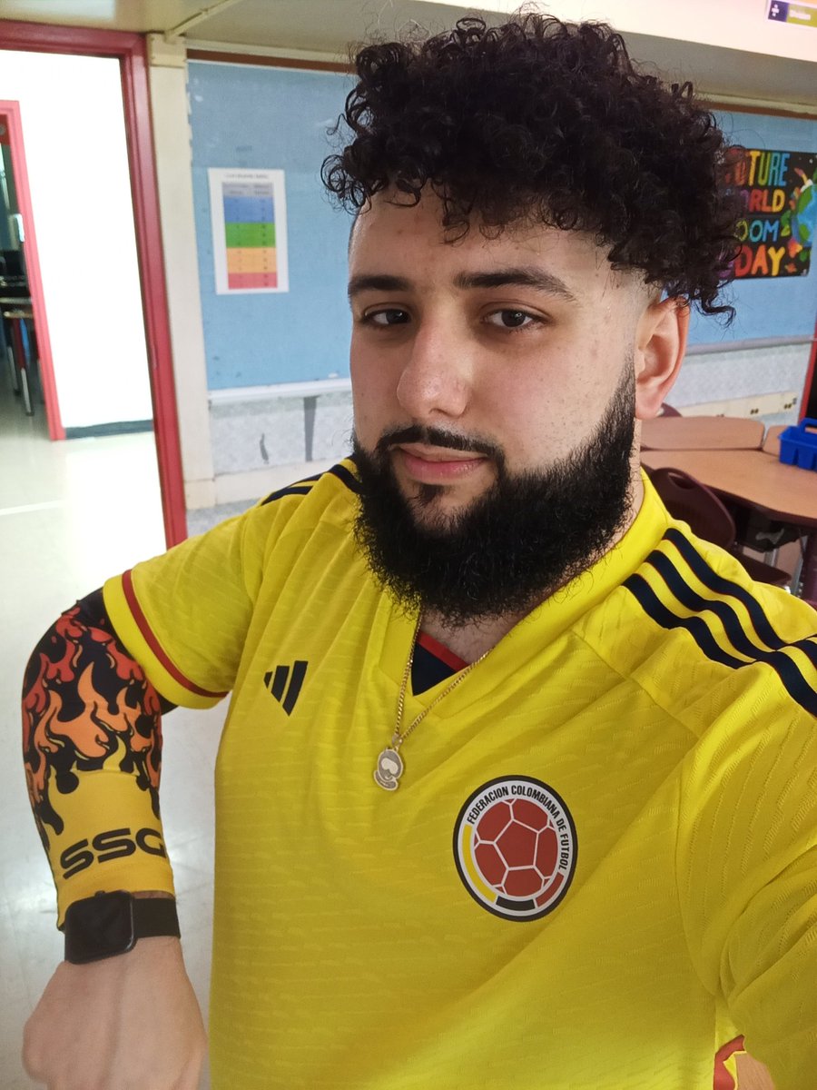 Alayjo 🇨🇴 tweet media