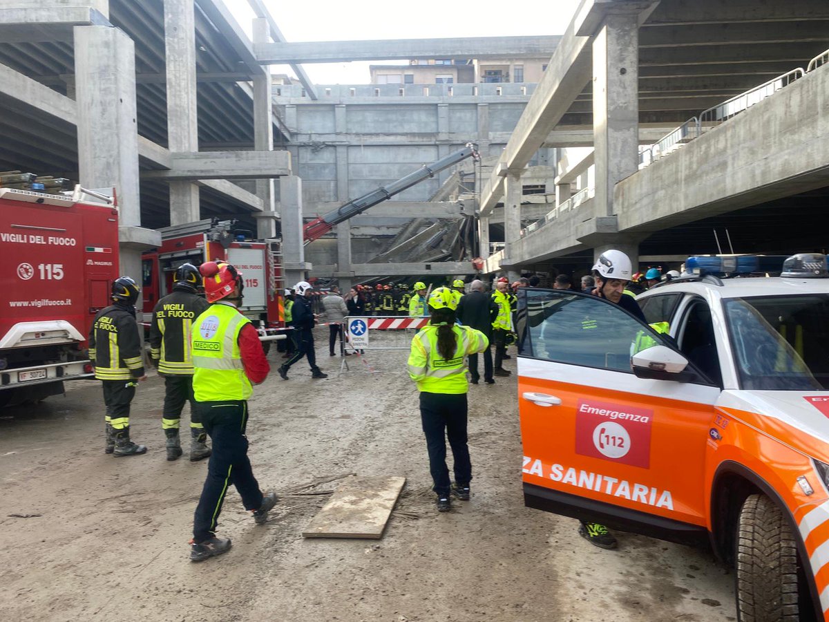 #Firenze FenealUil "Tragedia gravissima"
#Panzarella "Vicini alle famiglie e ai compagni di lavoro torniamo a chiedere + controlli nei cantieri edili soprattutto dove si applicano #subappalti".
Battistini Feneal Toscana: "Su sicurezza solo passi indietro." shorturl.at/aiqCI