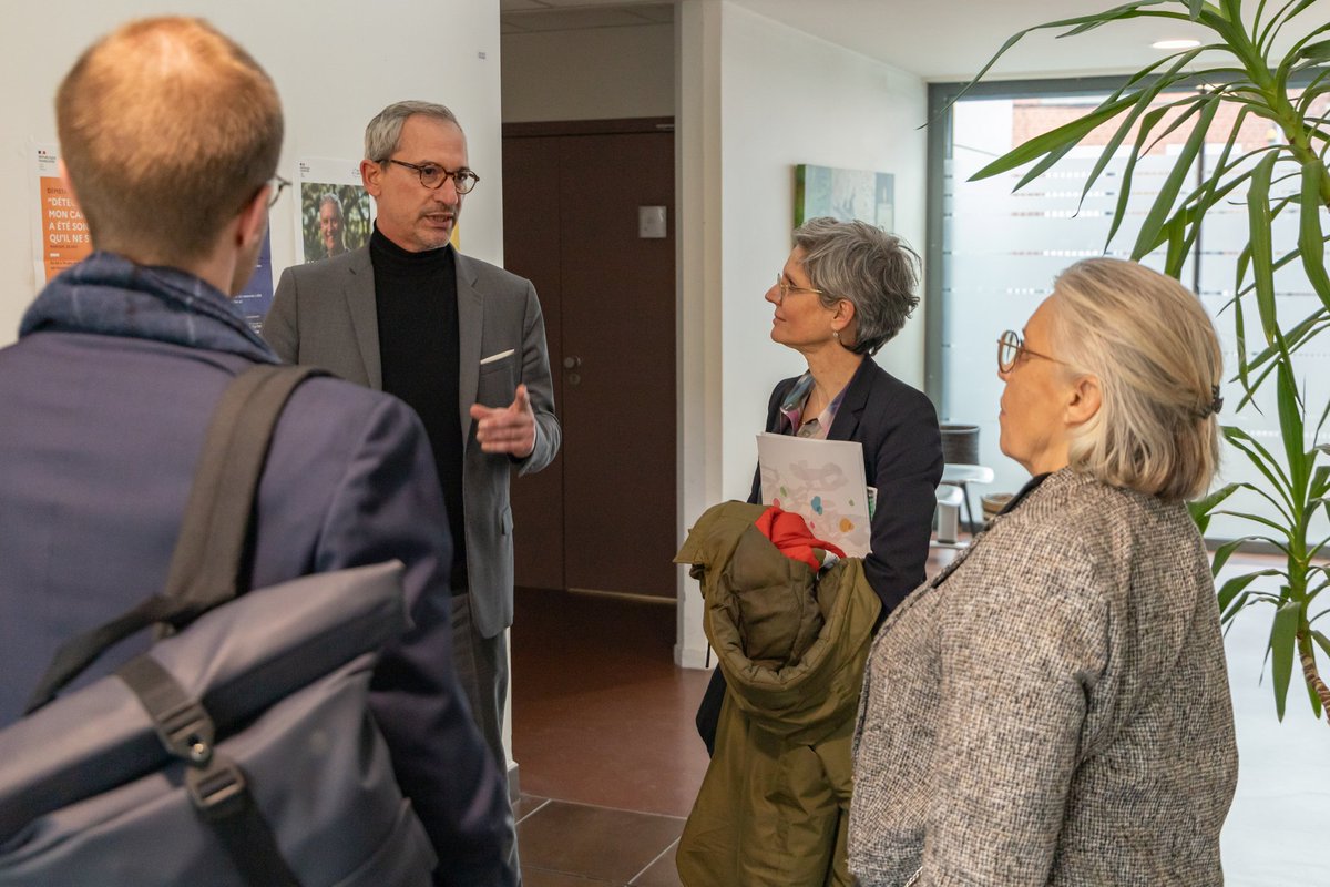 JEUDI 15 FÉVRIER Nicole Dubré-Chirat, députée du Maine-et-Loire et Sandrine Rousseau, députée de Paris,ont visité les dispositifs d’urgences psychiatriques mis en place sur les EPSM de l’agglomération lilloise, Lille-Métropole et Val de Lys-Artois.
#santepublique  #psychiatrie
