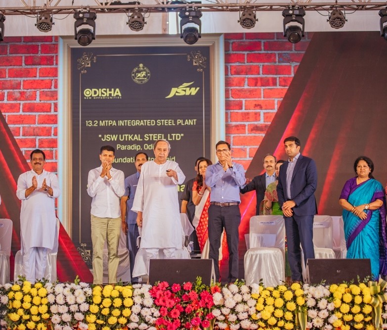 InvestInOdisha's tweet photo. @CMO_Odisha led the groundbreaking ceremony for JSW Utkal Steel, ReNew E-Fuels, and Silox India at Paradeep, marking a significant step towards economic growth and innovation.
@TheJSWGroup
#JoinTheJuggernaut #InvestInOdisha #JSW #ReNew #Silox https://t.co/DE339BX5tT