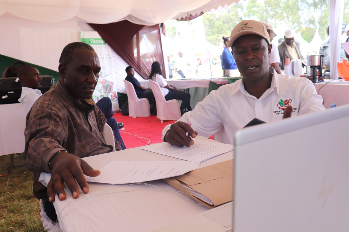 NewKpcu's tweet photo. Day 2 of the Delan Ruiru Coffee Fair 2024. Have you had a chance to engage with us at our stand?
#NewKPCU #newkpcudelivers #coffeeke #ccarf #DeliveringThePlan https://t.co/Ihvy9Itzca