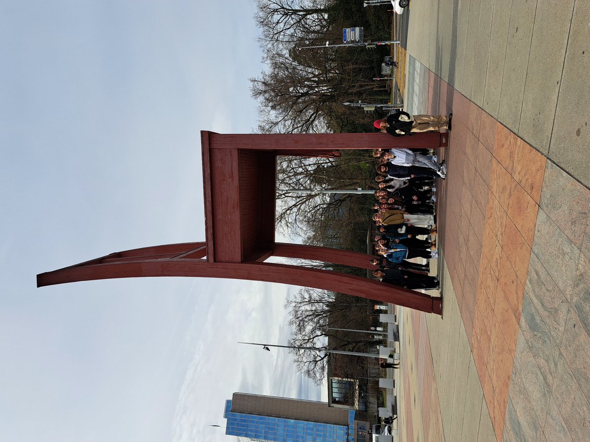 bedwashighsci's tweet photo. Arrived and off to UN for visit https://t.co/WhdigHrDC0