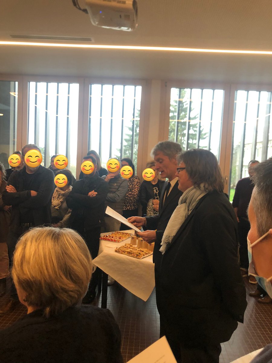 Après 48 ans de service, un départ en retraite émouvant de notre collègue Dominique Mielle, ADASEN du Doubs ! Bon vent et encore merci 🙏 pour tout ce que tu nous as apporté ! 🥹 <a href="/DSDEN25/">DSDEN 25</a> <a href="/acbesancon/">Académie de Besançon</a>
