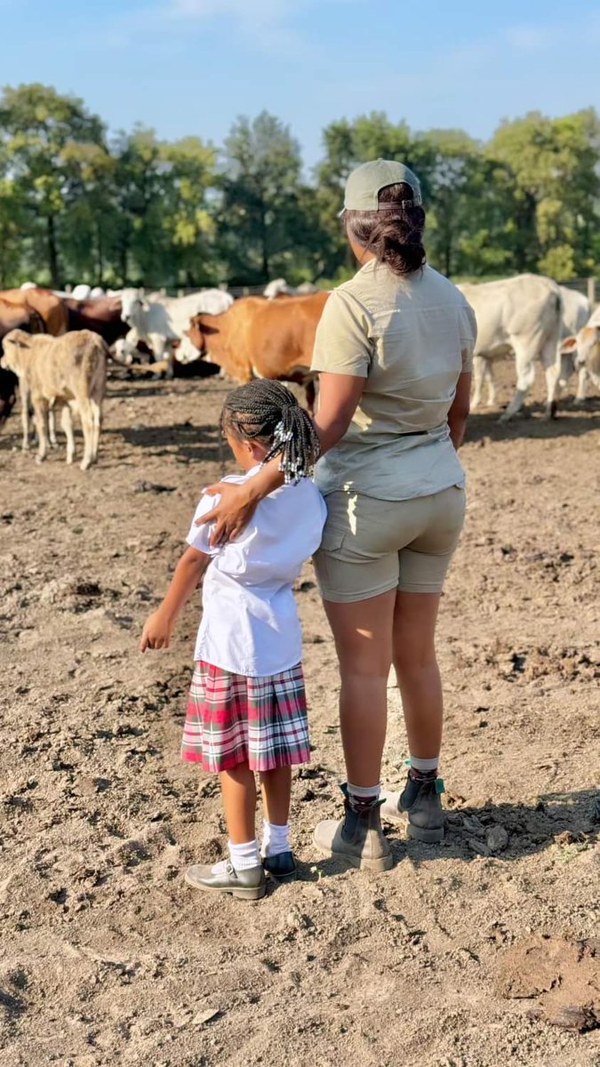 MpondaSabinus's tweet image. Like mother like daughter, if you are interested please like and repost.