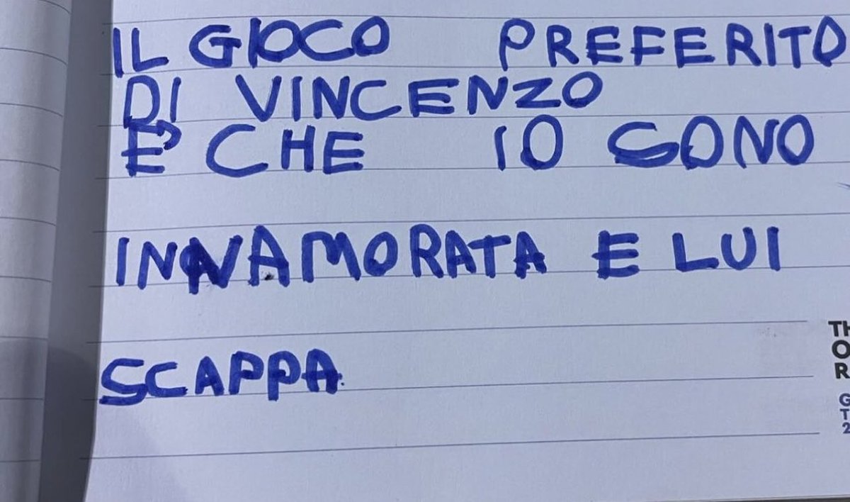 2GHOVSTS's tweet photo. Caterina, purtroppo gli uomini sono tutti come Vincenzo https://t.co/o6nRKm99Fh