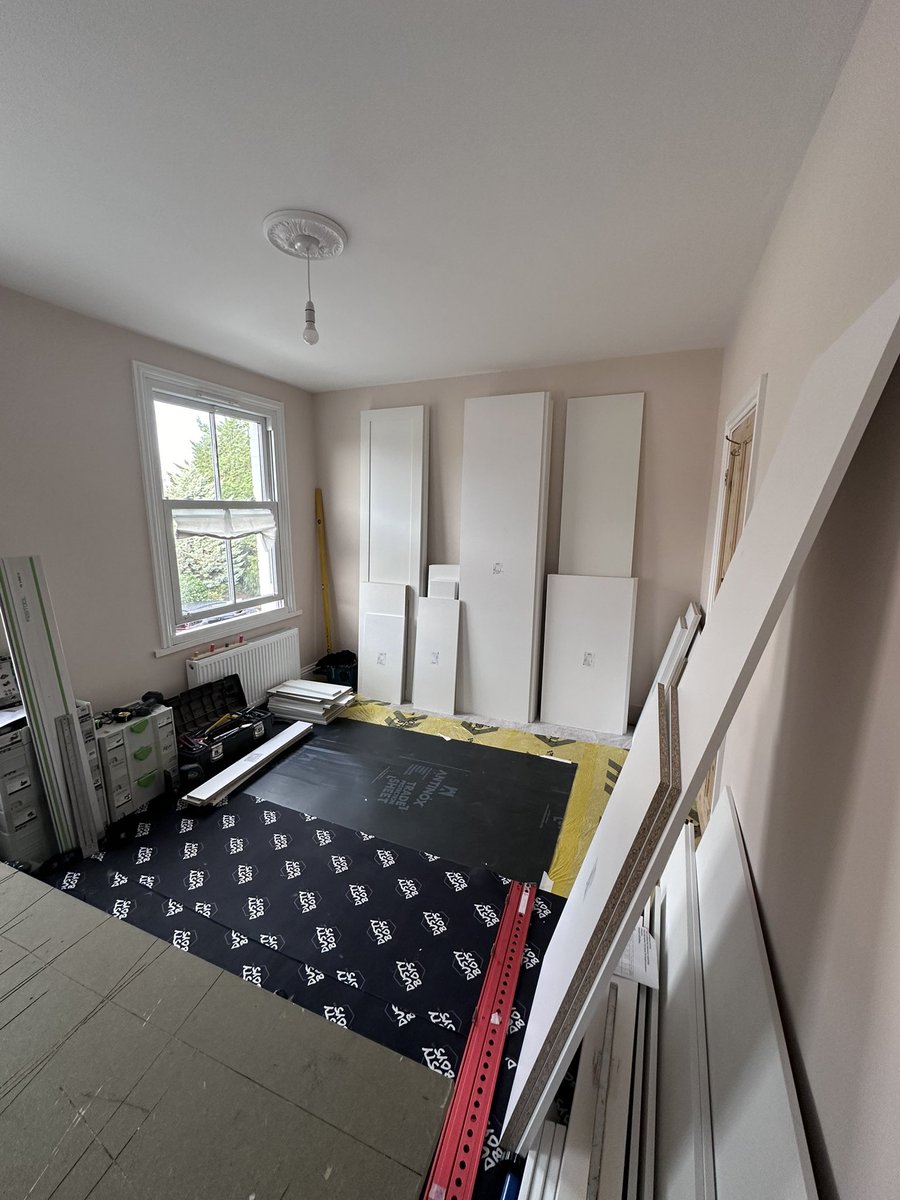 Little project starting in Twickenham today. 2 x double wardrobes, a bookcase, an alcove cupboard and some floating shelves.