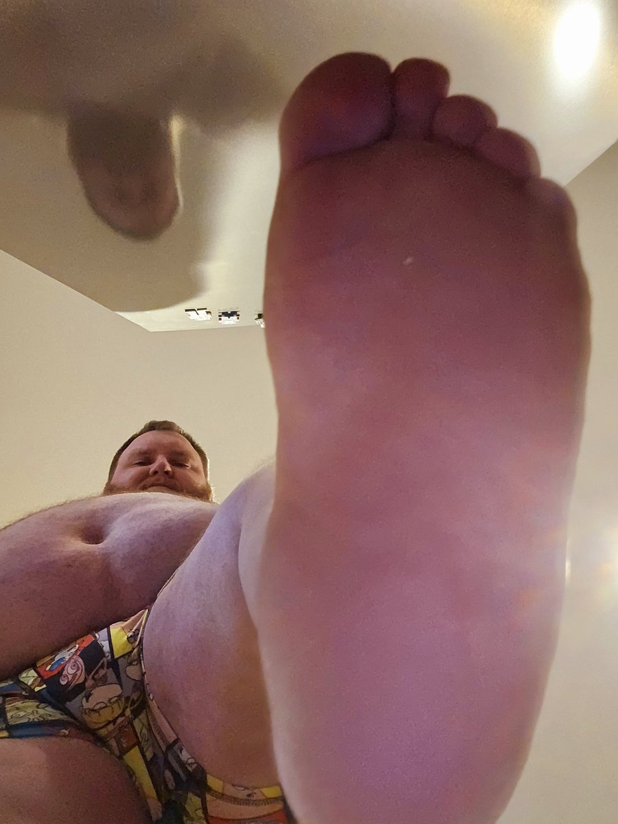 JazzoSupreme's tweet photo. I see you down there drooling over my meaty wide soles foot pig. You're just dying for a taste aren't you? Beg for it bitch. Beg me to use your tongue as my own personal foot bath. You know that's where you belong! https://t.co/iopPJK72nB