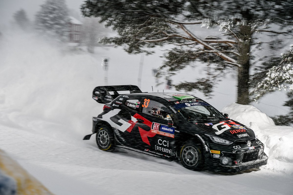 Overall the conditions have been tricky this morning and it’s difficult to find the balance between being tidy and pushing hard enough. We had poor visibility on the first stage, a spin on the second after which we were cautious and then loose snow on the third. #EE33 @TGR_WRC