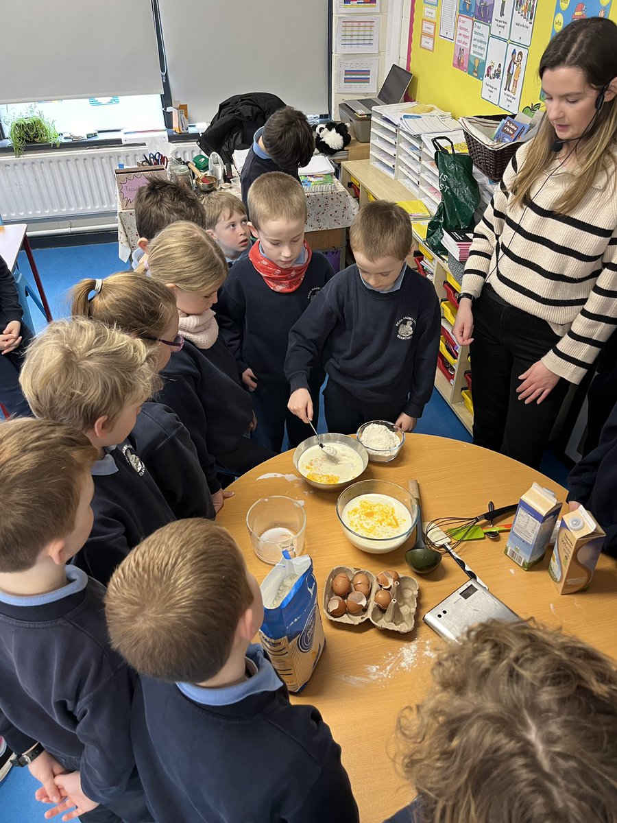 As part of learning about weight in #maths we made our own pancake batter for #ShroveTuesday! 🥞 @followstannes