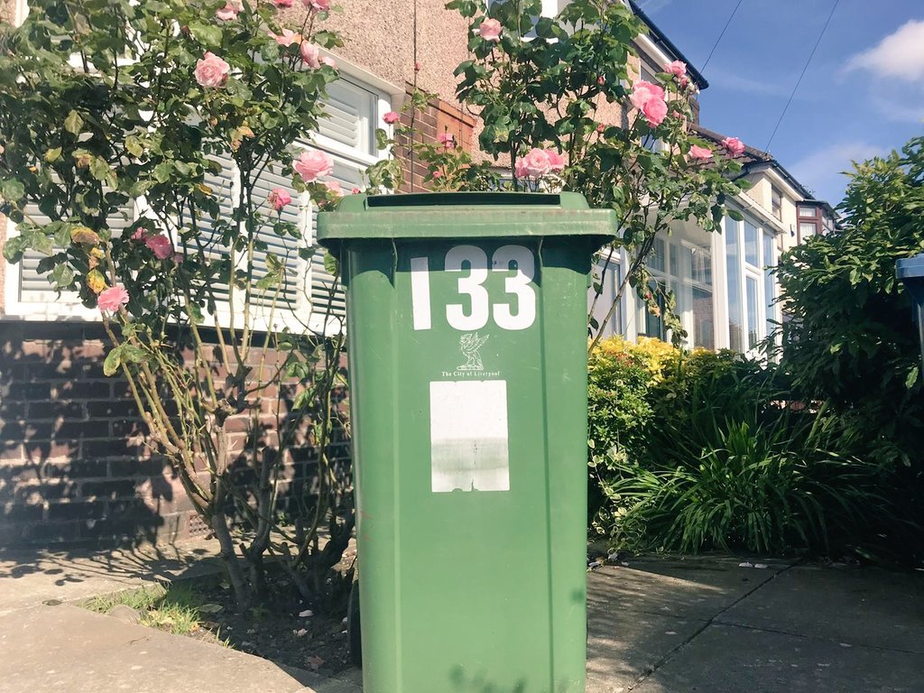 #Reminder We will resume #GreenBin collections from Monday 26th February

Find out all you need to know about this service here: liverpool.gov.uk/greenbins 

Check out your collection dates here: liverpool.gov.uk/bins-and-recyc…