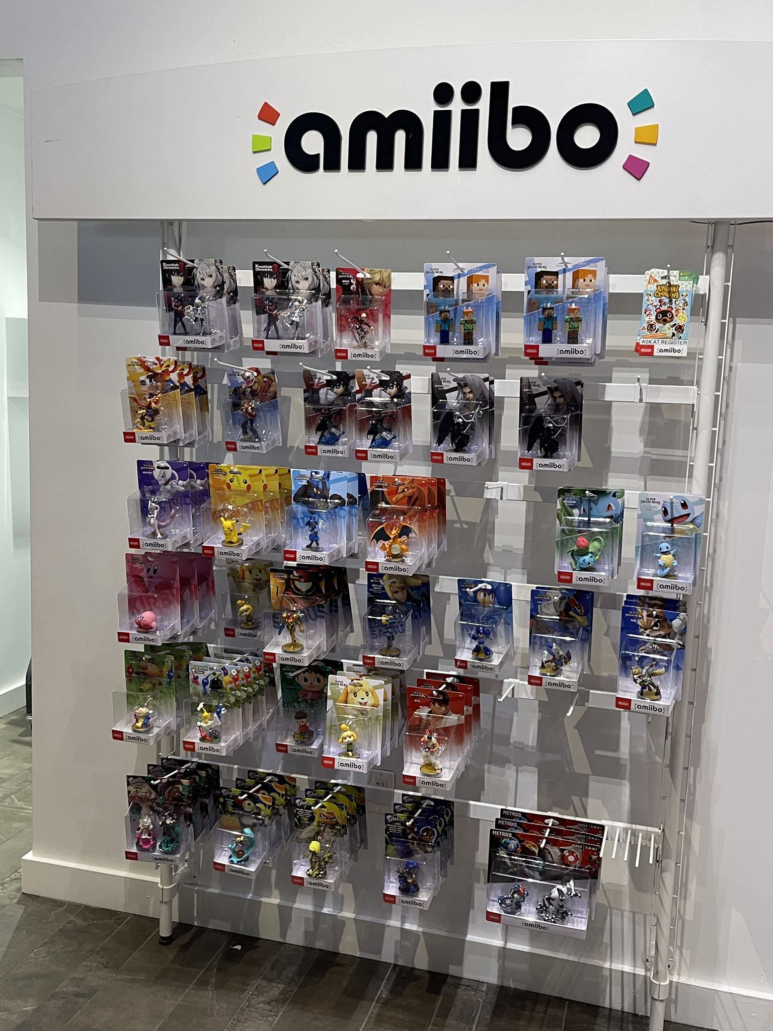 Stores that best sale sell amiibo