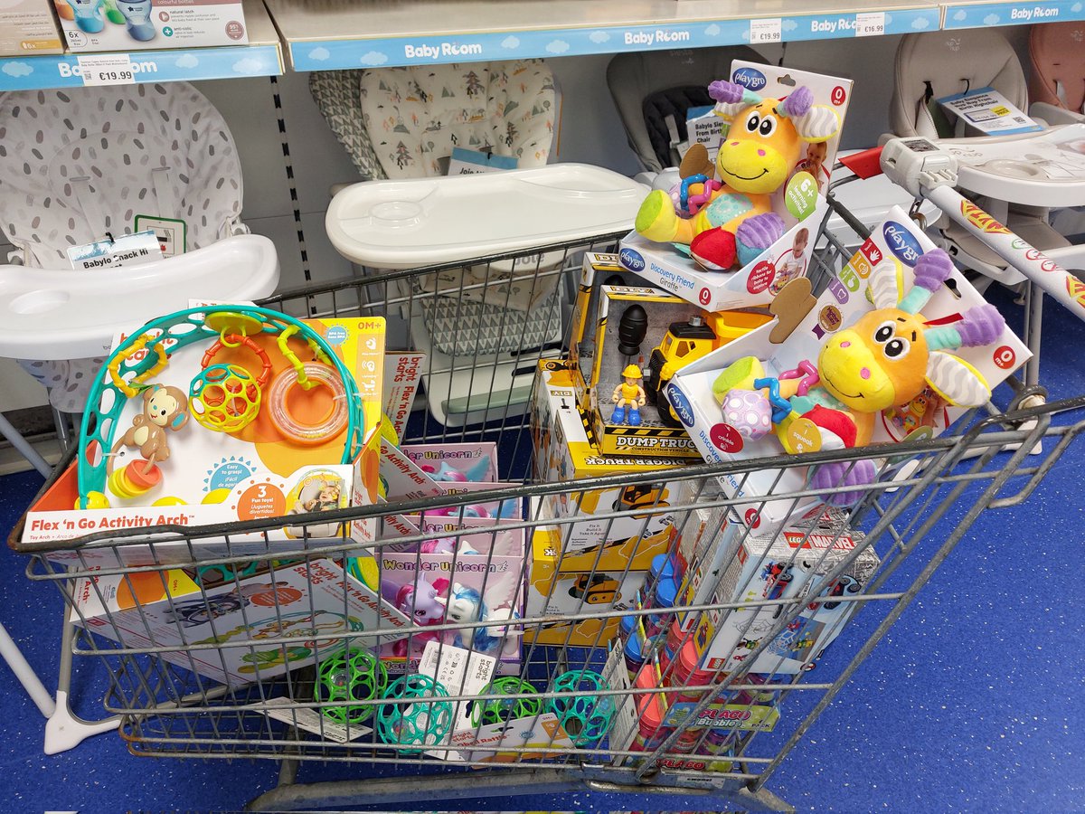 Love a toy shop for my #CHD smallies courtesy of very generous donations from my CHD families, supporting and promoting developmental play while in hospital and beyond ❤️