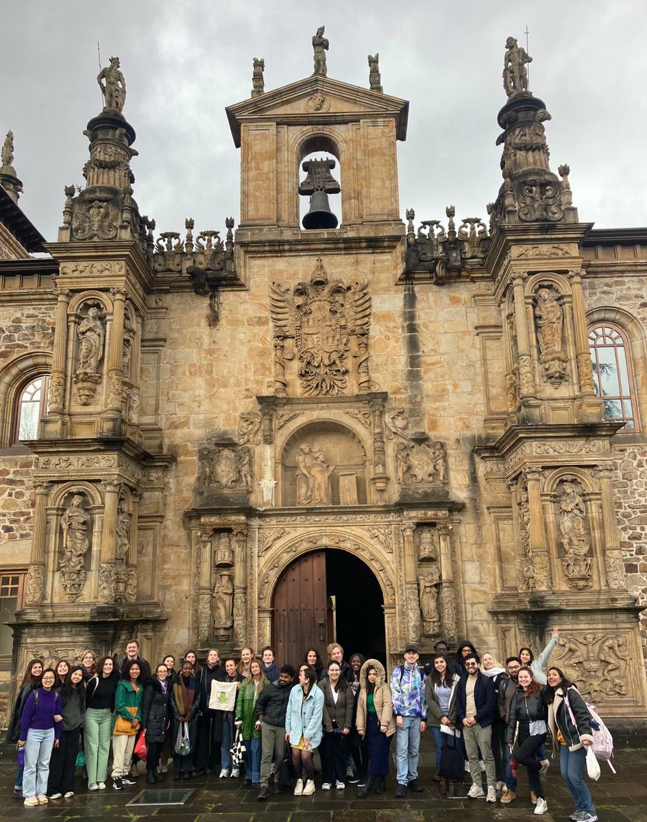 onaticommunity's tweet image. 27 countries in this photo!
Enjoy the weekend🌿 #internationalmasterinsociologyoflaw #Oñaticommunity #IISL #oñati #sanctispiritusuniversity