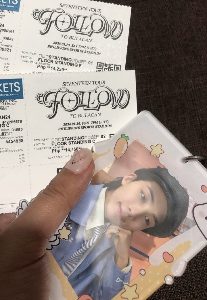 jeongrangi's tweet image. help i lost my jeonghan pc yesterday :(

i don’t remember where i lost it kasi pagkakita ko sa bag ko, wala na siya 🥹

i’ve been to lrt 1 and 2, and up diliman since i went to up fair. so if i lost it at upd, it’s most likely at sunken garden.

rts are appreciated, thank you 🥹