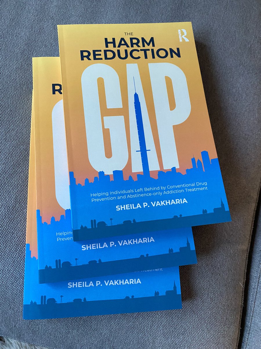 Mariya M 💙💛 (@m_masyuko) on Twitter photo Love in the Time of Fog Brain: was so excited about <a href="/MyHarmReduction/">Sheila Vakharia PhD MSW</a>’s book that I was conveniently amnestic about having preordered it… several times. Not mad about having multiple copies and more on the way; might have a book club. Congratulations, Dr. Sheila Vakharia!!! Love in the Time of Fog Brain: was so excited about <a href="/MyHarmReduction/">Sheila Vakharia PhD MSW</a>’s book that I was conveniently amnestic about having preordered it… several times. Not mad about having multiple copies and more on the way; might have a book club. Congratulations, Dr. Sheila Vakharia!!!