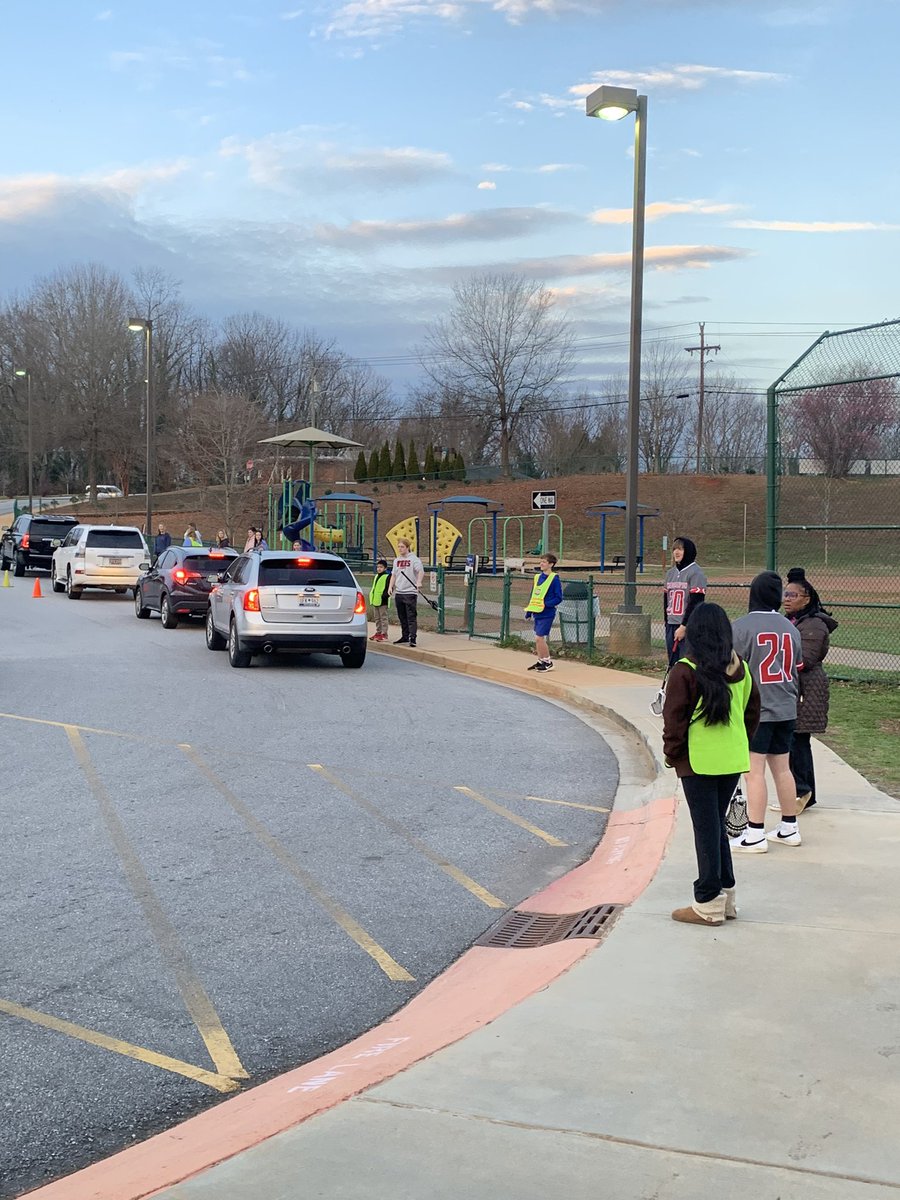 Wade Hampton High tweet media