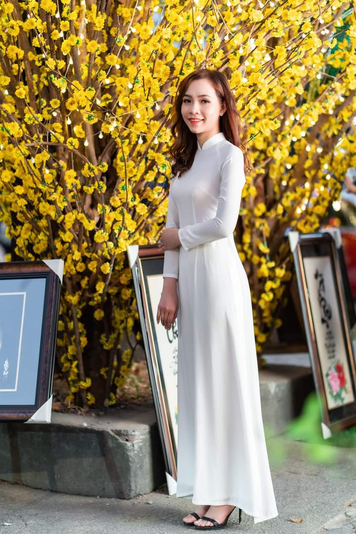 Thuy Trang tweet media