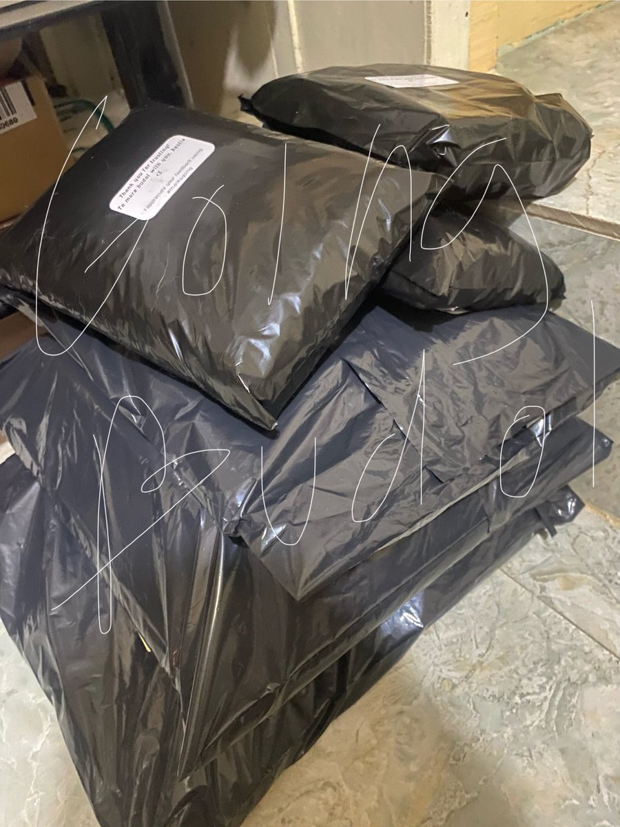going_budol's tweet photo. #goingnotify
All free claims are packed and ready for shipment tomorrow ๐ thank youuu~ https://t.co/qrDhwRgveE