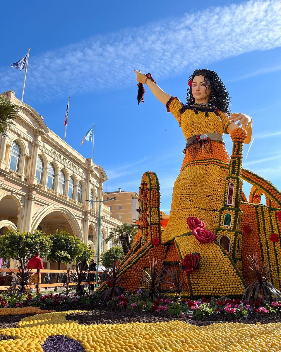 VisitCotedazur's tweet image. 🍋 J-1 avant la @fete_du_citron à @villedementon ! 💛

Préparez-vous pour 15 jours de célébration autour du fruit emblématique de la #CotedAzurFrance ! 🎉

Toutes les informations sur la #FêteDuCitron 👉 ow.ly/I9Yl50QAAhP

📸 @OTC_MRM (IG)
#Département06 @AlpesMaritimes