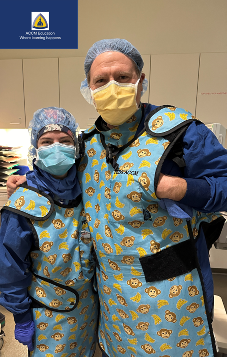 Fun in the EP suite - David Travis with CRNA student - all smiles behind those masks. They look like twins! Which is Danny DeVito and which is Arnold Schwarzenegger? @HopkinsACCMCard @HopkinsACCM @HopkinsCRNA