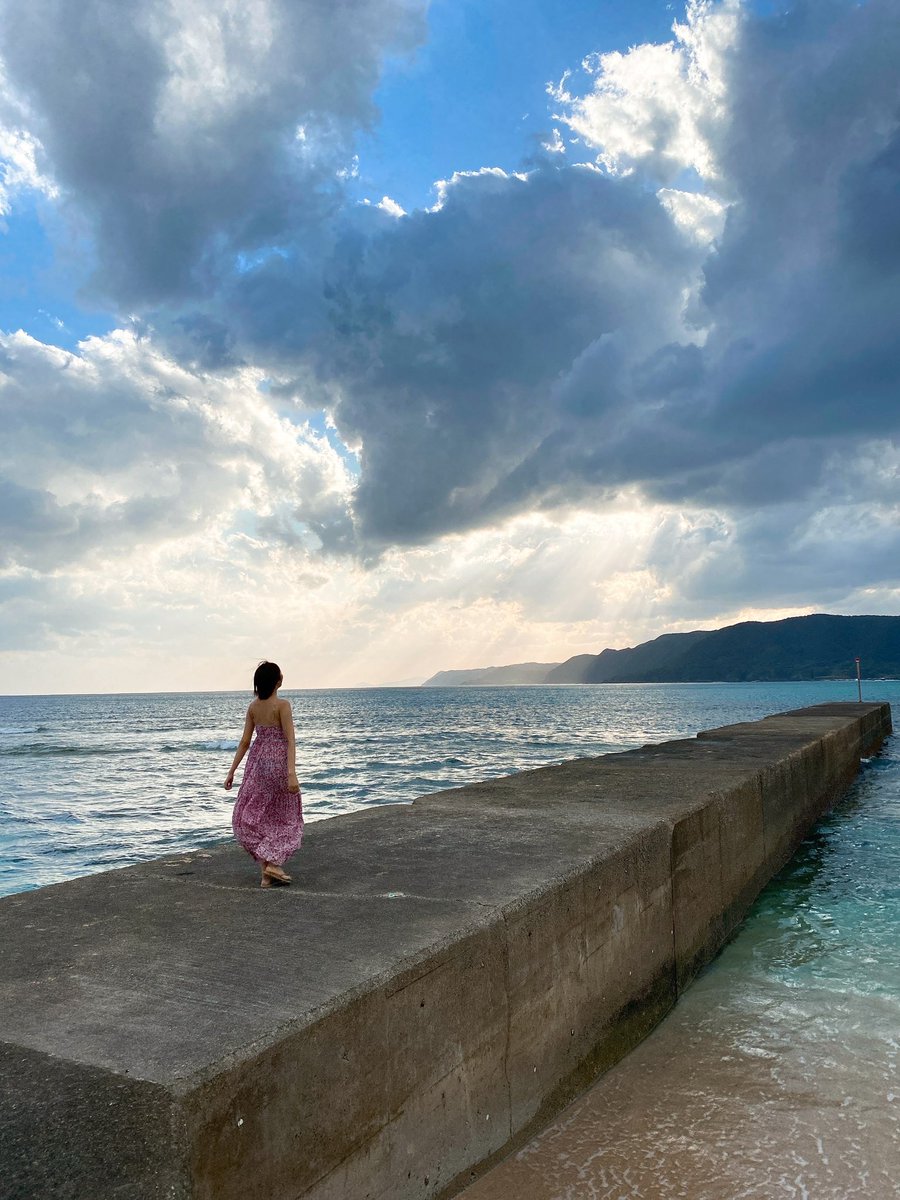 1st写真集「舞」台湾版🇹🇼
制作プロジェクト！

1st写真集「舞」では、
私の名前に込められた想いを最後のページに書き残しており、親に仕事を知られた時に見てもらおうと心に決めている写真集なんです。

そんな私の想いが通じたのか、
徳間書店では絶版！！！
そして今回のクラウドファンディングのお話をいただきました。

あと13日。
間に合うのかとても不安ですが、
皆様、ご協力よろしくお願いします🙏✨

↓クラウドファンディング特典紹介動画
https://t.co/mRx3LREjFW

#クラウドファンディング
#つばさ舞