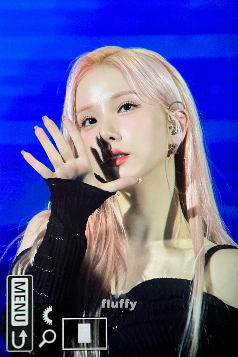 fluffy_eb's tweet image. 240216 #비비지 #VIVIZ #은하 #EUNHA