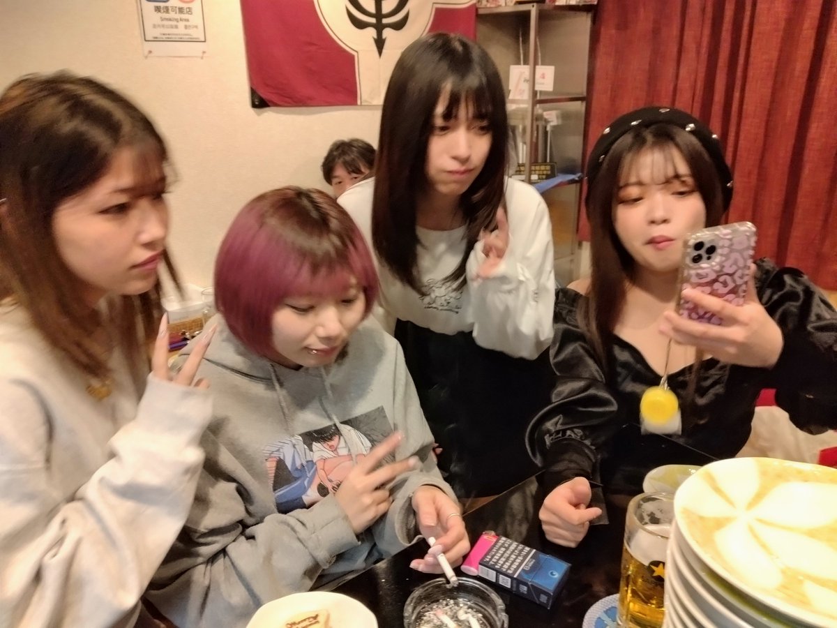 eikomrai's tweet photo. やっぱULTRABUZZだな
#ケバブ家 #ケバブ居酒屋 #川口駅前広場 #キュポラ広場 #エスニックフード祭り #ULTRABUZZ #ウルトラバズ #バズヲタ #バズメン https://t.co/ta0b9XQdQC