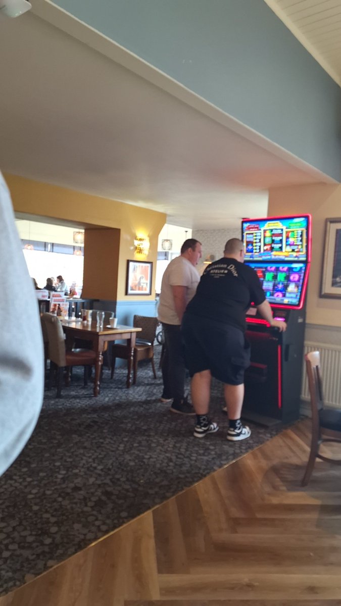 Fuckers at the local probably think the fruit machine is one of their five a day