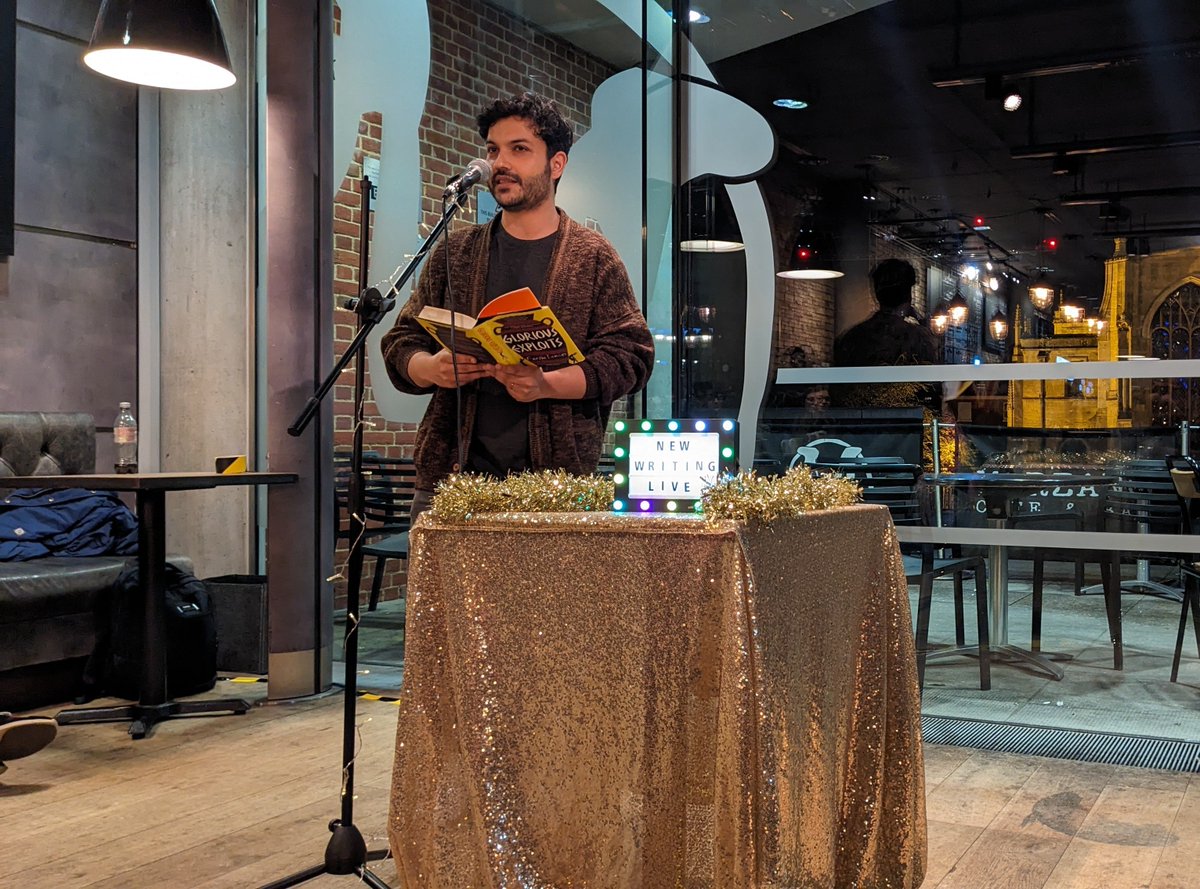 juliannepachico's tweet photo. Fantastic evening of #NewWritingLive, with brilliant readings from headlining act Ferdia Lennon as well as @uealdc student readers! A fun time was had by all! πππ€ https://t.co/iBTb1P5Wv6