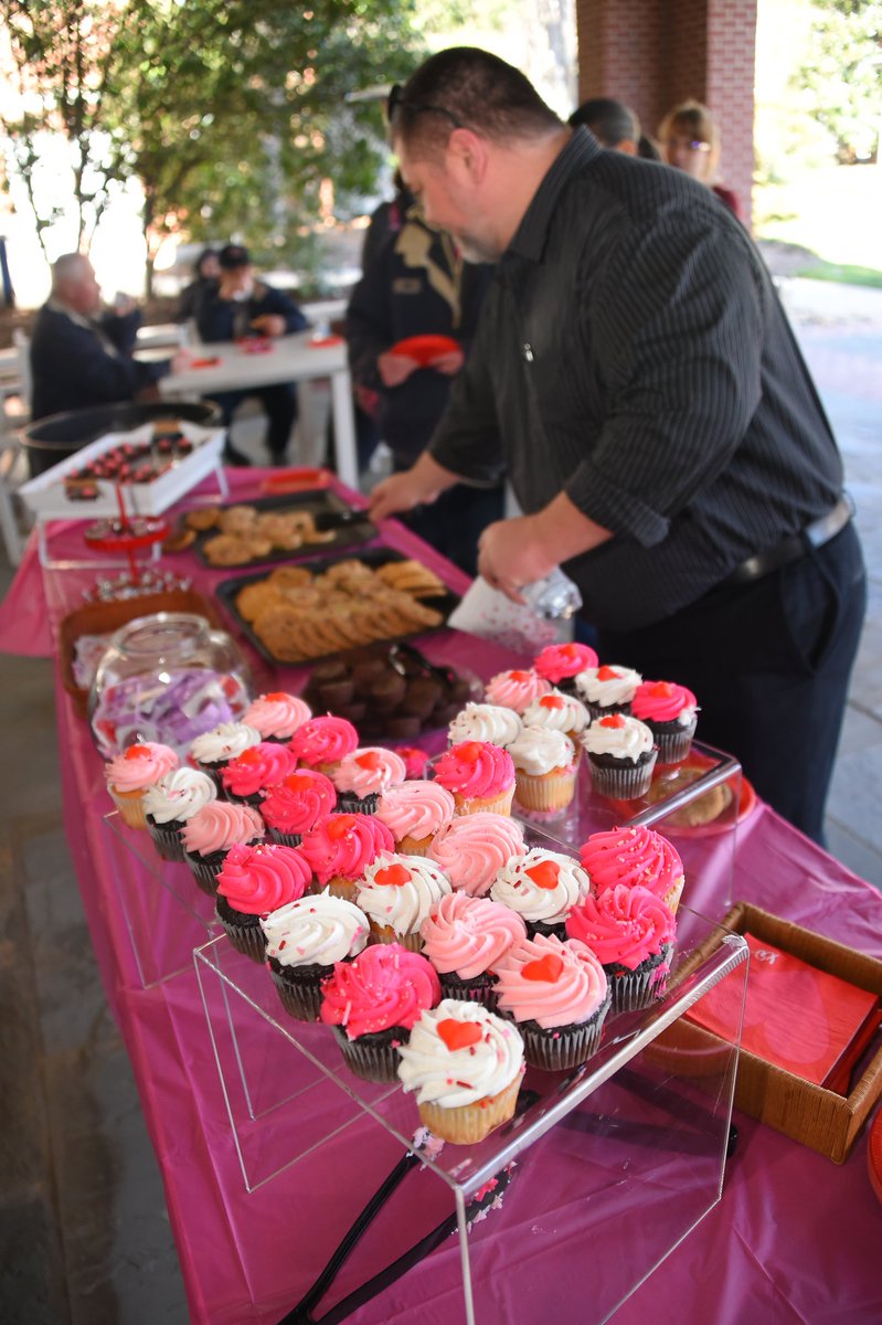 JStukes06's tweet photo. On behalf of the Wofford College Staff Advisory Council, I want to thank all the staff who stopped by for some sweet treats during our Valentine's Drop-In Event. Special thanks to the engagement committee for making this event a success. ❤️ #woffordcollege #valentines https://t.co/zHmX6ApQWy