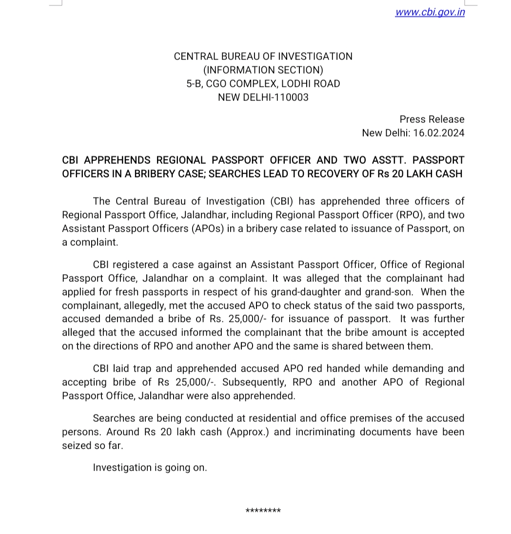 CBIHeadquarters's tweet photo. CBI APPREHENDS REGIONAL PASSPORT OFFICER AND TWO ASSTT. PASSPORT OFFICERS IN A BRIBERY CASE; SEARCHES LEAD TO RECOVERY OF Rs 20 LAKH CASH https://t.co/j9jIFaiAtn