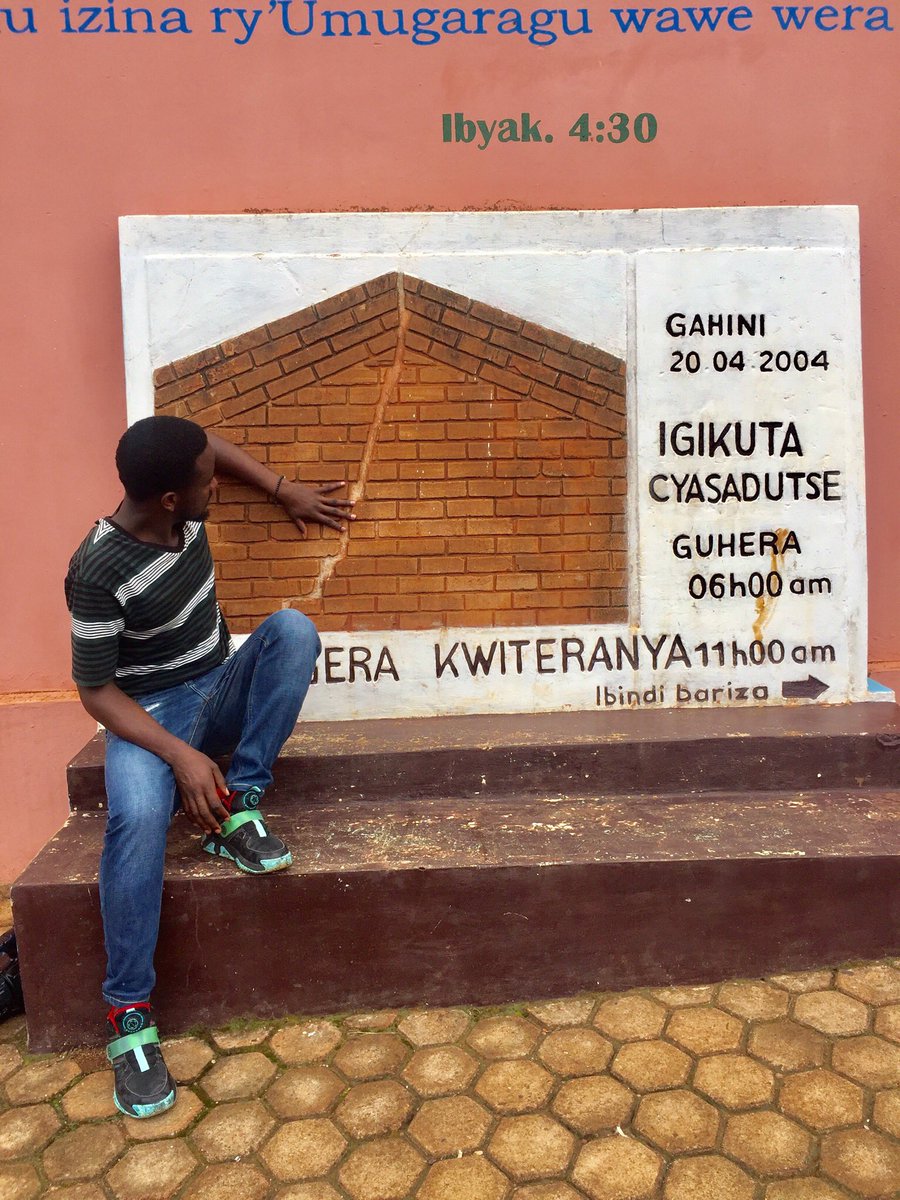 BoscoManirabona's tweet photo. Umwuka wera uramanuka batangira kubona Imana🙏🤗
Halleluya taliki 03/03/2024 ntuzabure muri #VisitKayonza mubyo tuzasura tuzasura Urukuta rw’ibitangaza kuri Anglican Diocese ya GAHINI, abakunda ubukerarugendo bw’iyobokamana ntimuzahabure🙏🙏
#VisitKayonza https://t.co/uTYVq4IWGK