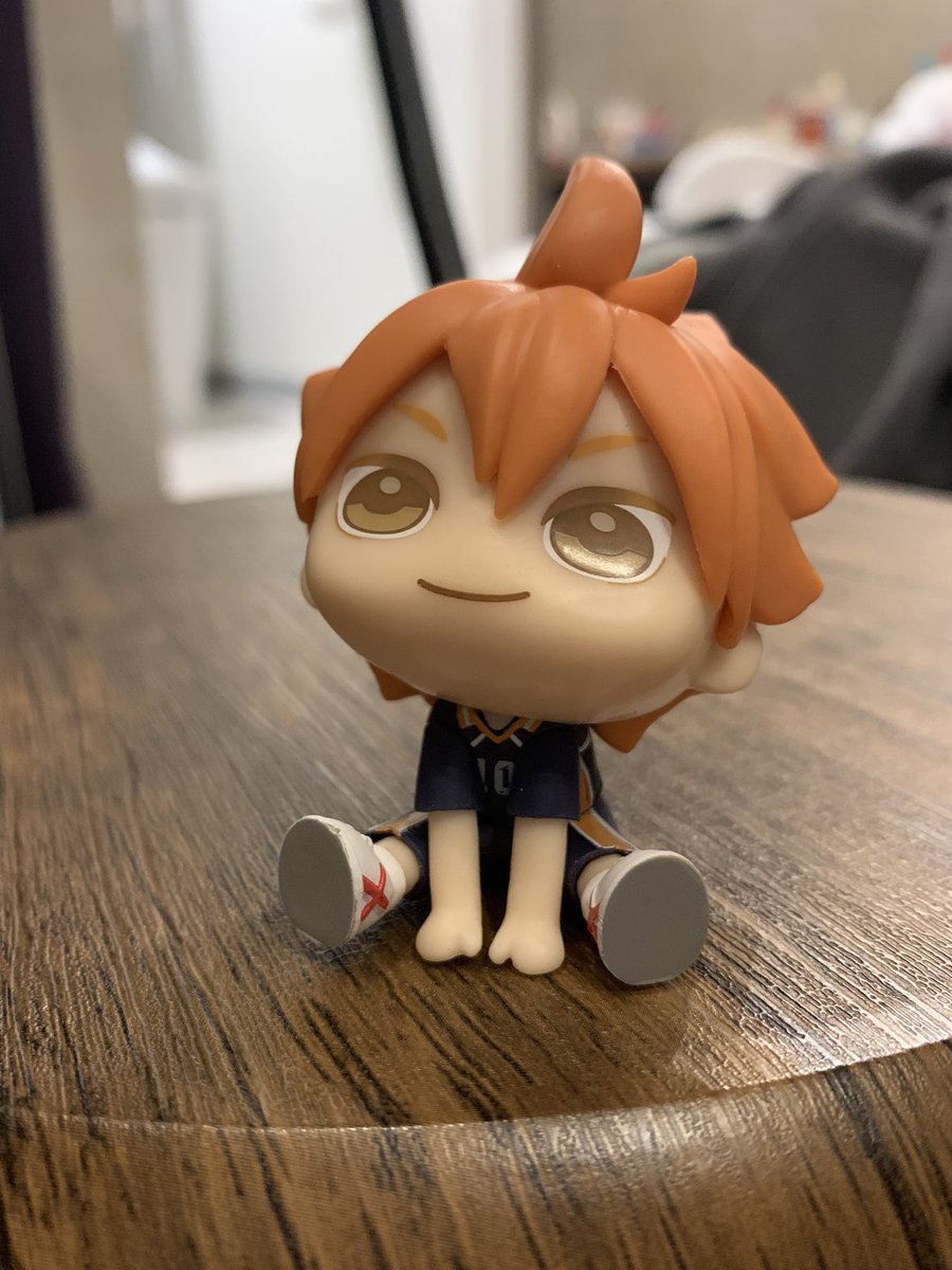 the way i was immediately distracted by a claw machine on my way out of the theater that had the cutest little hinata in it..... i did in fact force my brother to win him for me