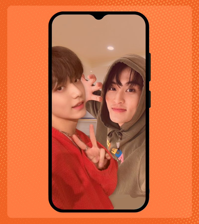 PLAKEIJI00's tweet photo. ㅤ    

  #JIJI updates! ⌚️11:35 PM 📅021624 

📱 : with the second guest tonight! thanks for coming, maki hyung~ i really enjoyed filming with you.

ㅤ https://t.co/0ceneCZRoe