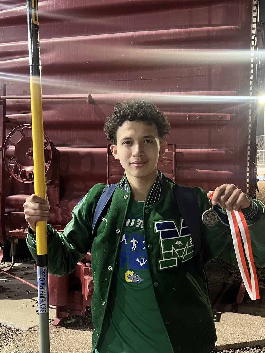 Montwood XC & Track tweet media