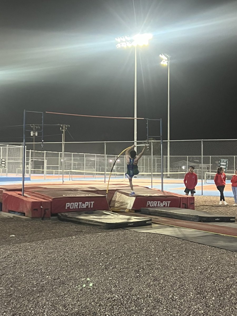 Montwood XC & Track tweet media