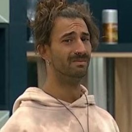 gilmorecardigan's tweet photo. Cómo que taylor hizo un live y le dió like a dos argentinas TODO MIENTRAS YO DORMIA LOCO NO DUERMO NUNCA MAS https://t.co/bLtyEERnnk