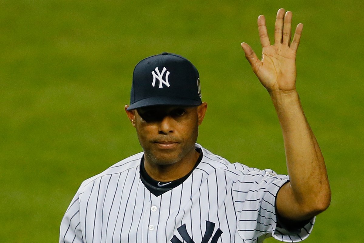 nut_history's tweet photo. More people have walked on the moon than have scored an earned run off of Mariano Rivera in the postseason https://t.co/pCQS3KL3pj