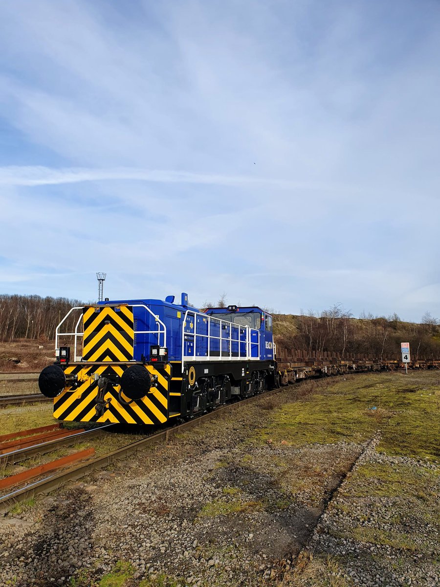 An ‘environmentally friendly’ hybrid locomotive is being trialled across operations at our Scunthorpe site. The Class 18 Clayton CBD90 has been supplied courtesy of Beacon Rail Leasing Limited.  

ow.ly/Kg9150QCCkI