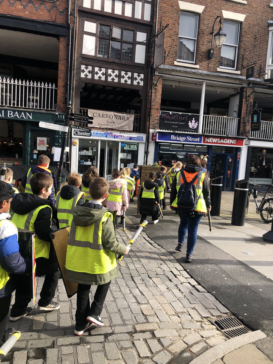 Class 3/4S tweet media