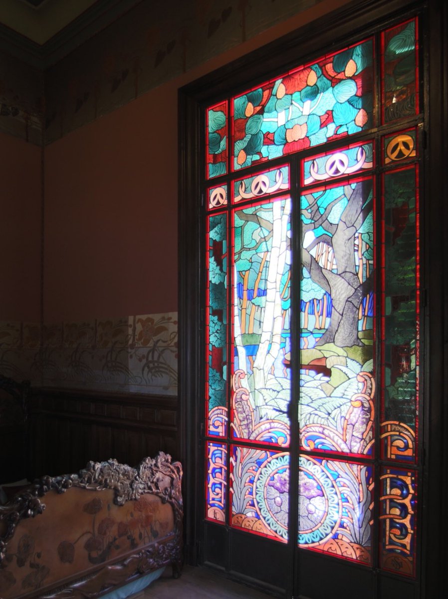 Bois_Graves's tweet photo. Inspirée des vitraux du sublime #chateaulaurens à@AgdeOfficiel , cette estampe est une collaboration avec et pour ce lieu atypique mêlant plusieurs styles.🏛️ 🏰
Dessin original Christopher Dombres pour DPJ 
#estampecontemporaine #estampe #printisntdead #printisgood https://t.co/xQOf1eKZ3C
