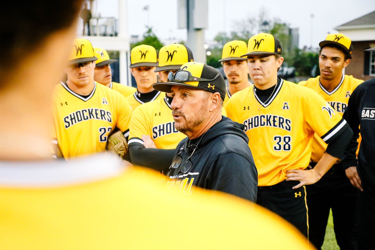 GoShockers's tweet photo. Today is the start of a 𝙣𝙚𝙬 𝙚𝙧𝙖 ⚾️ 

RT to wish @GoShockersBSB luck this season! 

#WatchUs https://t.co/eREdZm133y