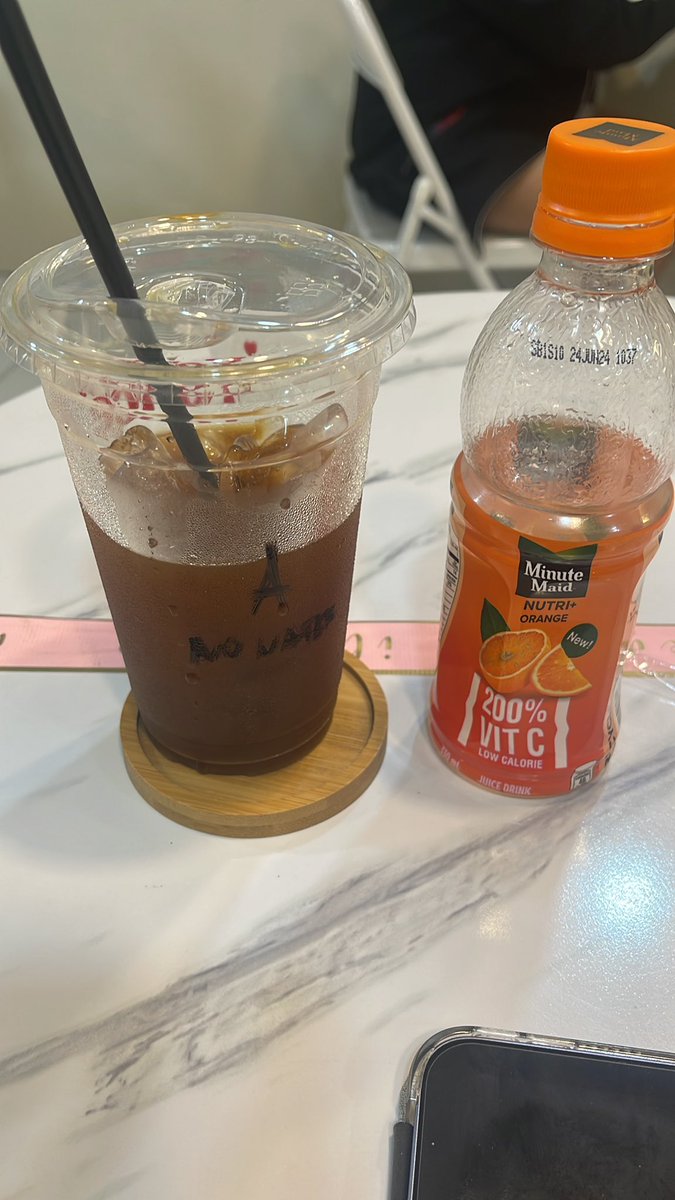 ispaydiman's tweet photo. Orange espresso https://t.co/FeyGnwpRe3