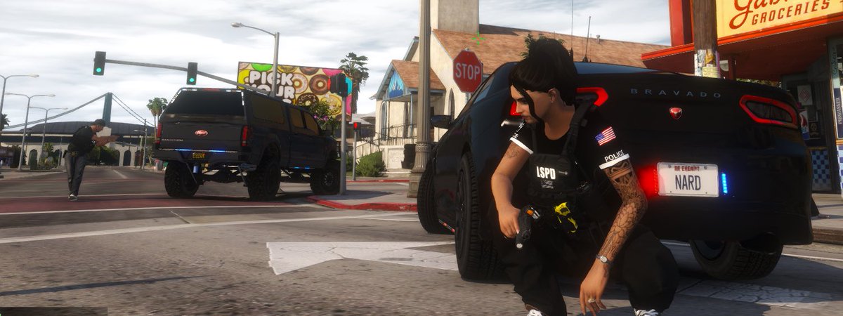 lBeemz's tweet photo. LSPD has had a very active work load the past week in the state of @eotsfivem! Come join in on the fun by joining our discord https://t.co/p7zHfyFZwh #fivem #police #roleplay #gntm #pcgaming #lspd https://t.co/3ZMh93CSKb