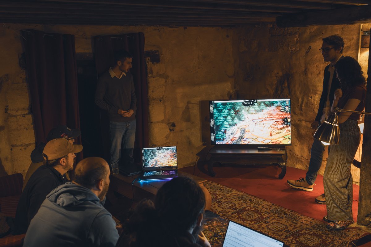 LaHordeTech's tweet photo. 🎮 Présentation de « Ofuda » créé par le groupe de Alexandre, Alexia, Ruben, Axel, Kévin, Doriann et Valentin. Merci au jury composé par Guillaume L, Bryan, Lucas et Williams. 🎲
#gamedev #bordeaux #jeuxvidéo #lahorde #devschool #programmation #gaming https://t.co/VhqmnWNGb9
