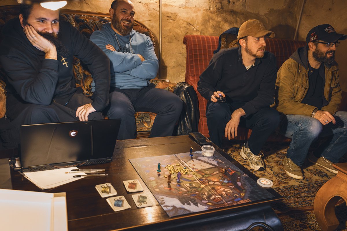 LaHordeTech's tweet photo. 🎮 Présentation de « Ofuda » créé par le groupe de Alexandre, Alexia, Ruben, Axel, Kévin, Doriann et Valentin. Merci au jury composé par Guillaume L, Bryan, Lucas et Williams. 🎲
#gamedev #bordeaux #jeuxvidéo #lahorde #devschool #programmation #gaming https://t.co/VhqmnWNGb9