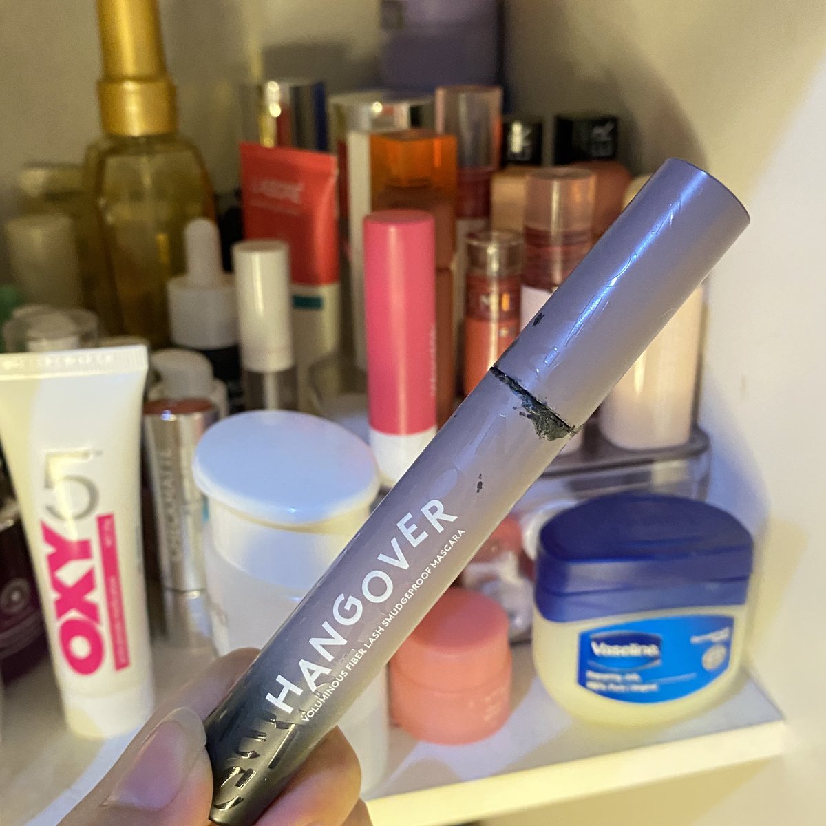 mascaranya somethinc bagus banget pwisss😭💖